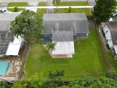 8427 NW 26th Street Sunrise FL 33322