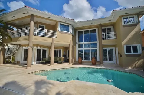 16232 NW 79th Avenue Miami Lakes FL 33016