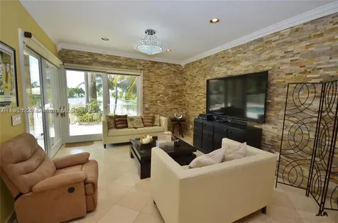 16232 NW 79th Avenue Miami Lakes FL 33016