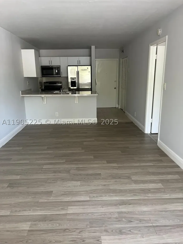 2701 Riverside Drive Coral Springs FL 33065