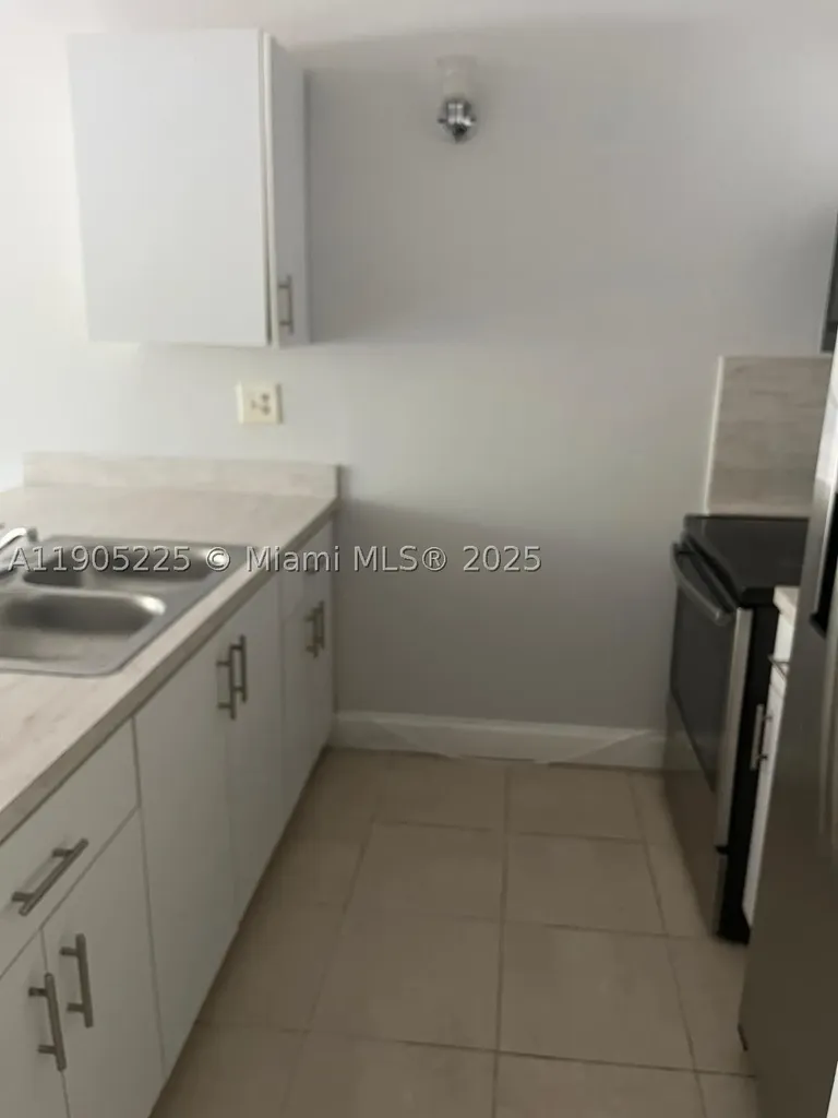 2701 Riverside Drive Coral Springs FL 33065