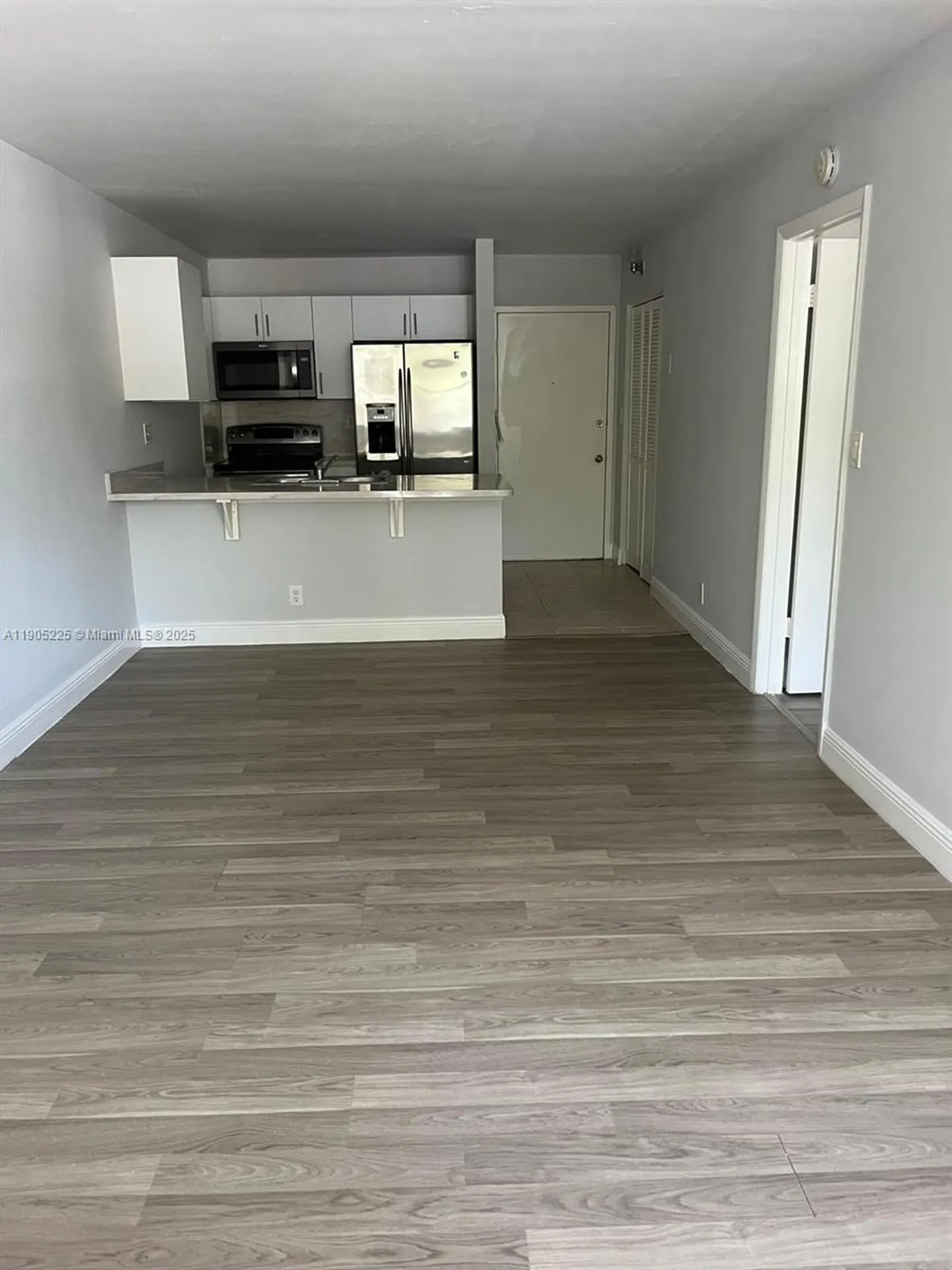 2701 Riverside Drive Coral Springs FL 33065