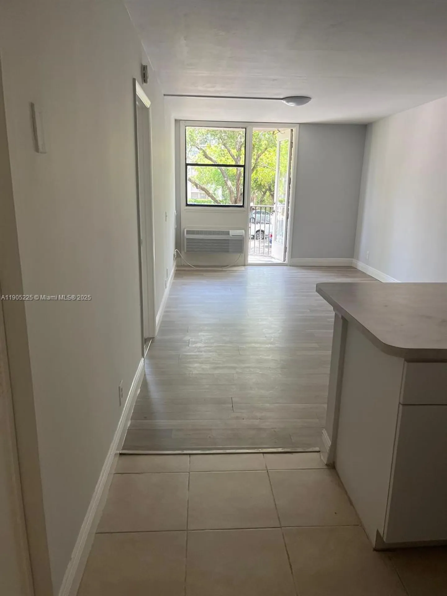 2701 Riverside Drive Coral Springs FL 33065