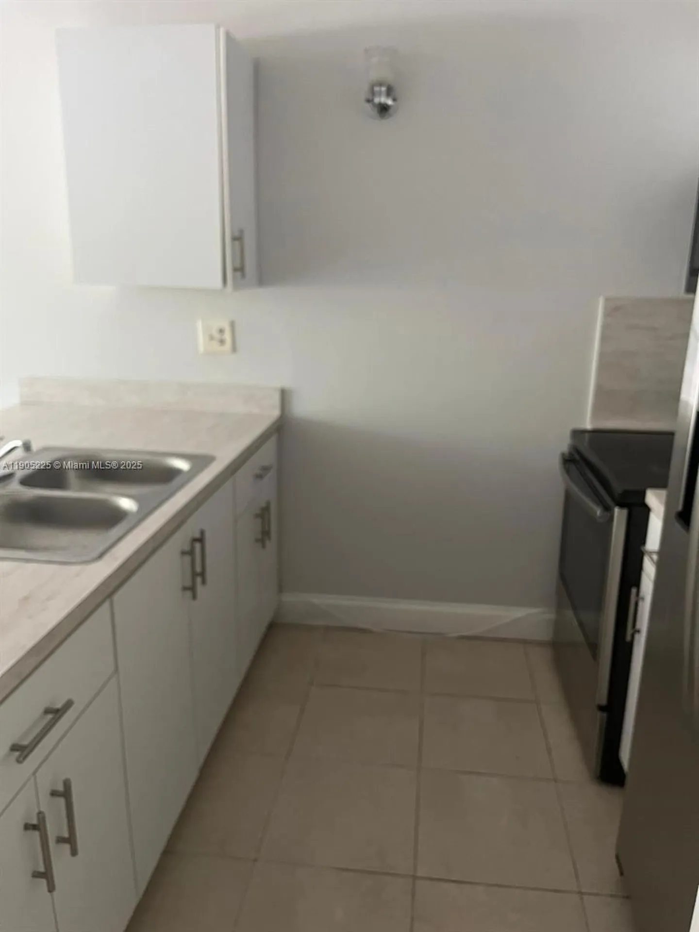 2701 Riverside Drive Coral Springs FL 33065