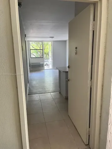 2701 Riverside Drive Coral Springs FL 33065
