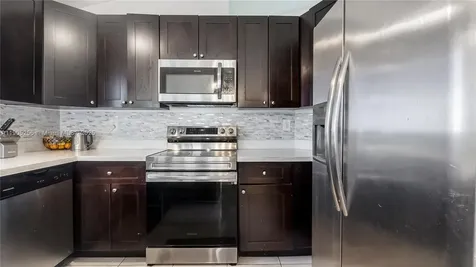 1008 W Jasmine Lane North Lauderdale FL 33068