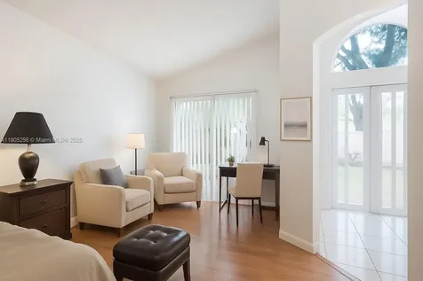 1008 W Jasmine Lane North Lauderdale FL 33068