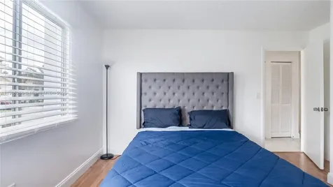 1008 W Jasmine Lane North Lauderdale FL 33068