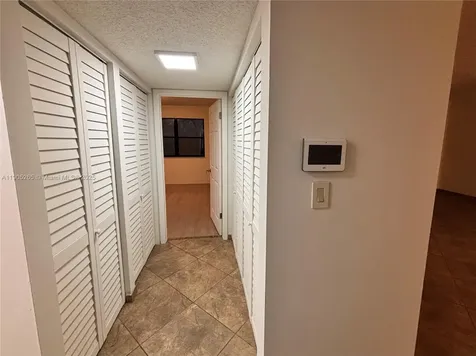 461 Ives Dairy Road Miami FL 33179