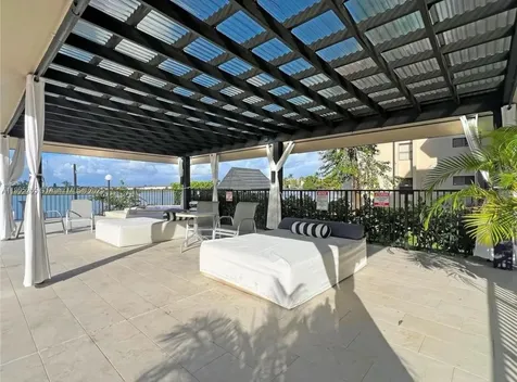 461 Ives Dairy Road Miami FL 33179