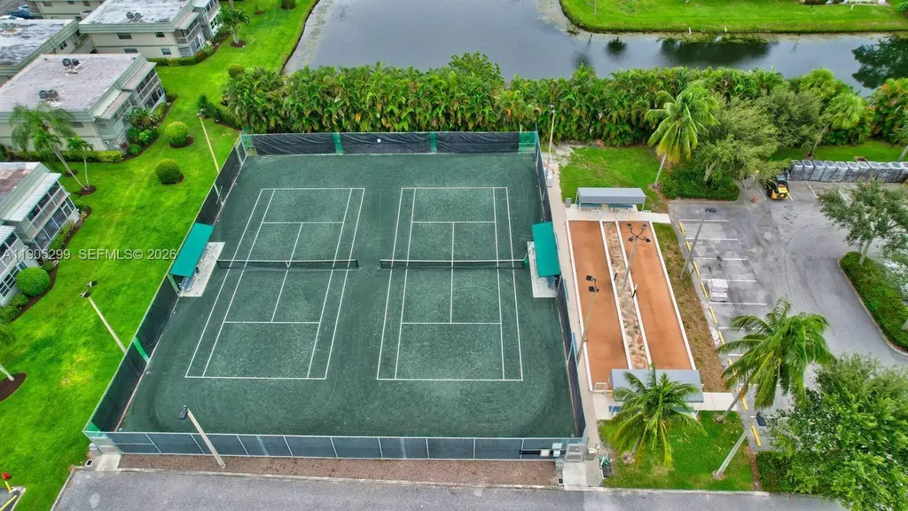 642 N Normandy N Delray Beach FL 33484