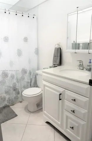 642 N Normandy N Delray Beach FL 33484