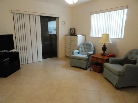 642 N Normandy N Delray Beach FL 33484