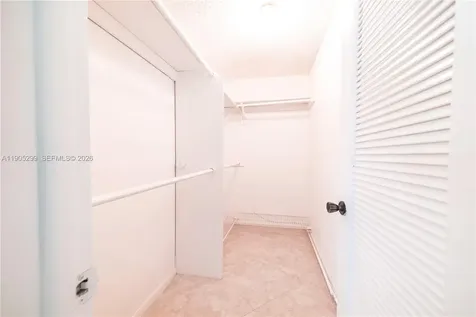 642 N Normandy N Delray Beach FL 33484