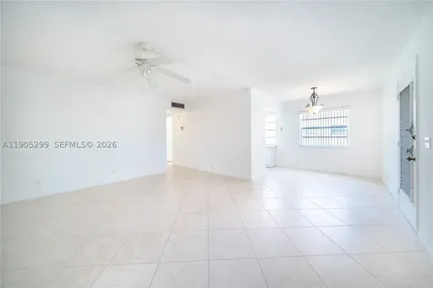642 N Normandy N Delray Beach FL 33484