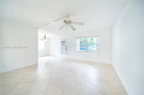 642 N Normandy N Delray Beach FL 33484