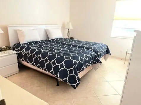 642 N Normandy N Delray Beach FL 33484
