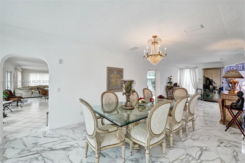 2889 NE 35th Street Fort Lauderdale FL 33306