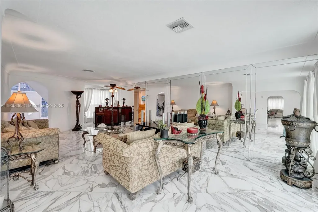 2889 NE 35th Street Fort Lauderdale FL 33306