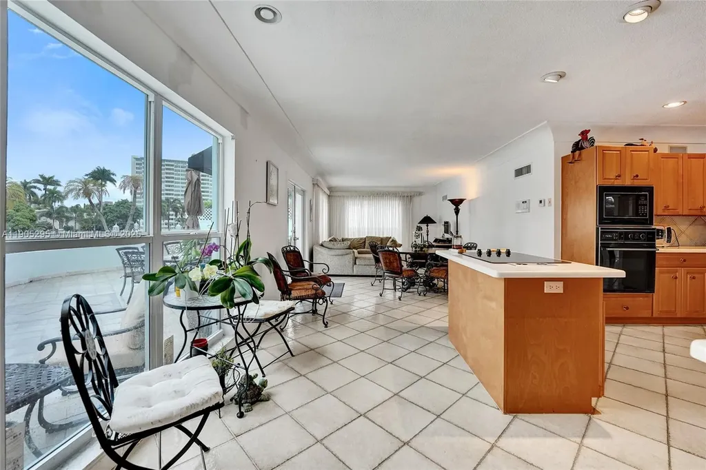 2889 NE 35th Street Fort Lauderdale FL 33306