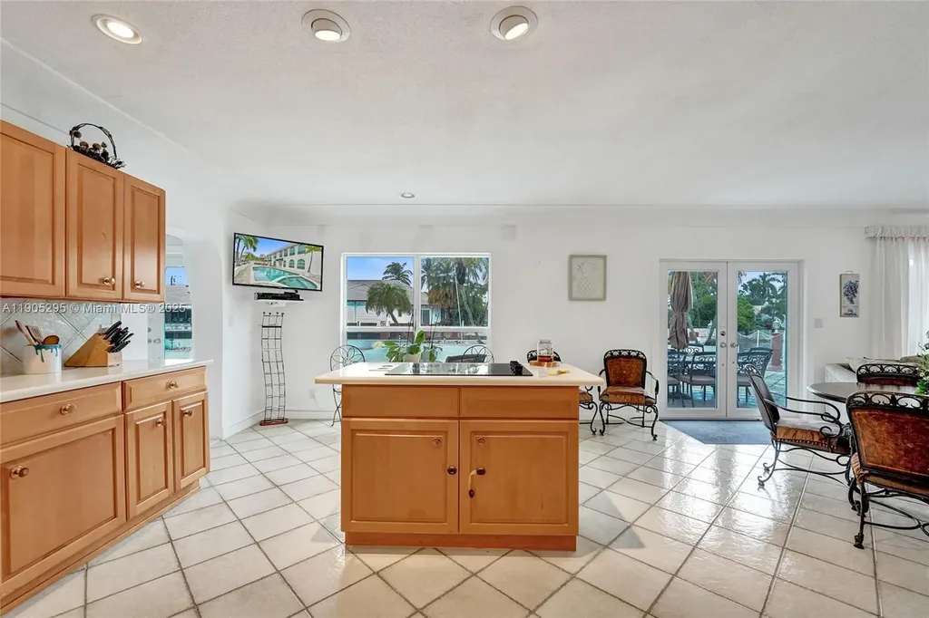2889 NE 35th Street Fort Lauderdale FL 33306
