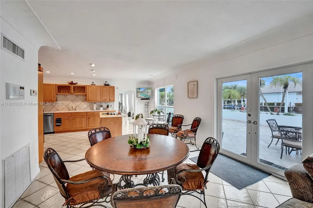2889 NE 35th Street Fort Lauderdale FL 33306
