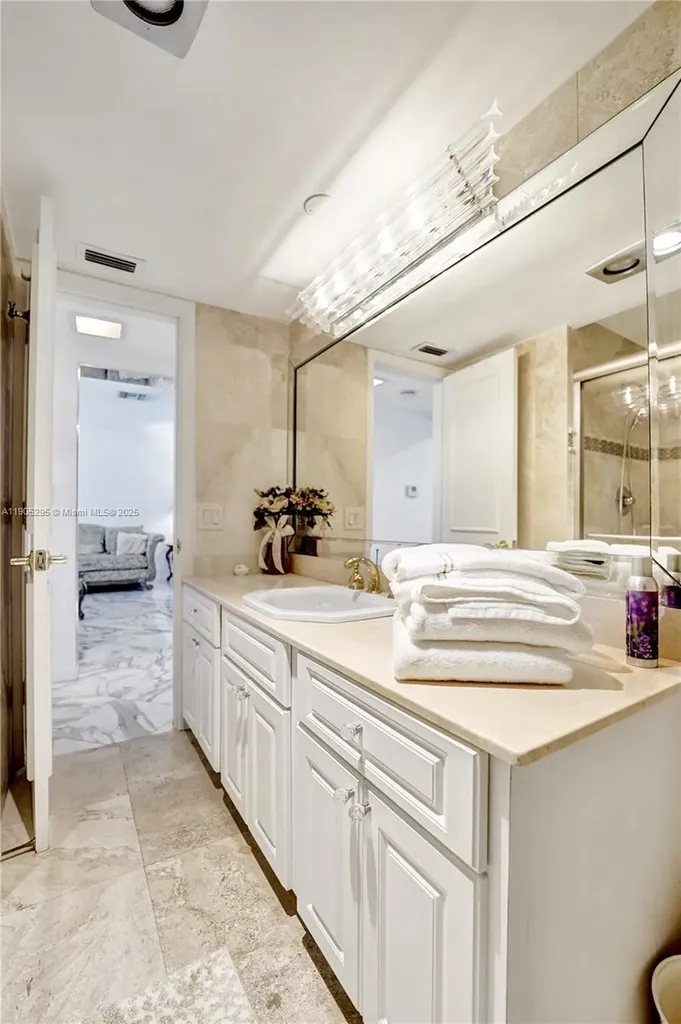2889 NE 35th Street Fort Lauderdale FL 33306