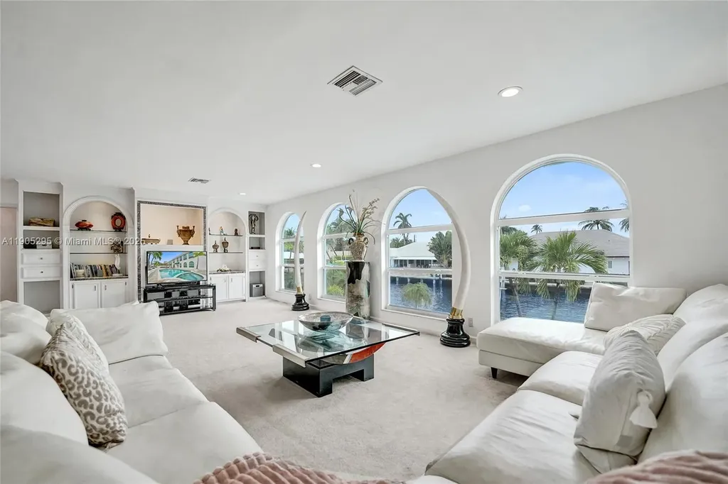 2889 NE 35th Street Fort Lauderdale FL 33306