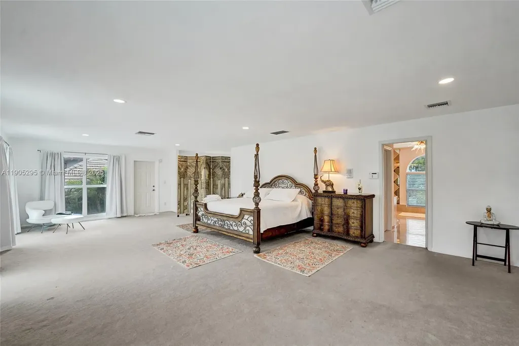 2889 NE 35th Street Fort Lauderdale FL 33306