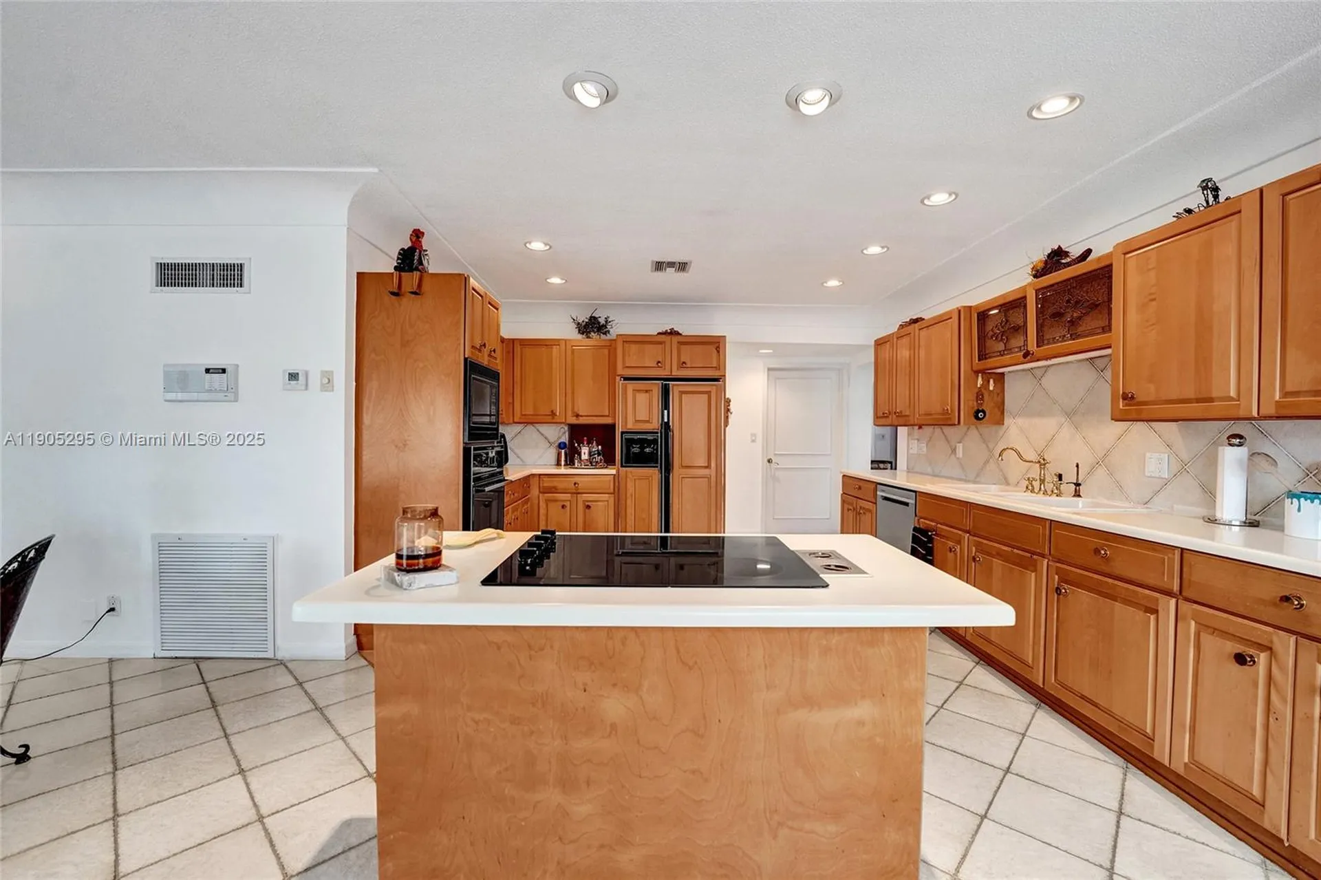 2889 NE 35th Street Fort Lauderdale FL 33306