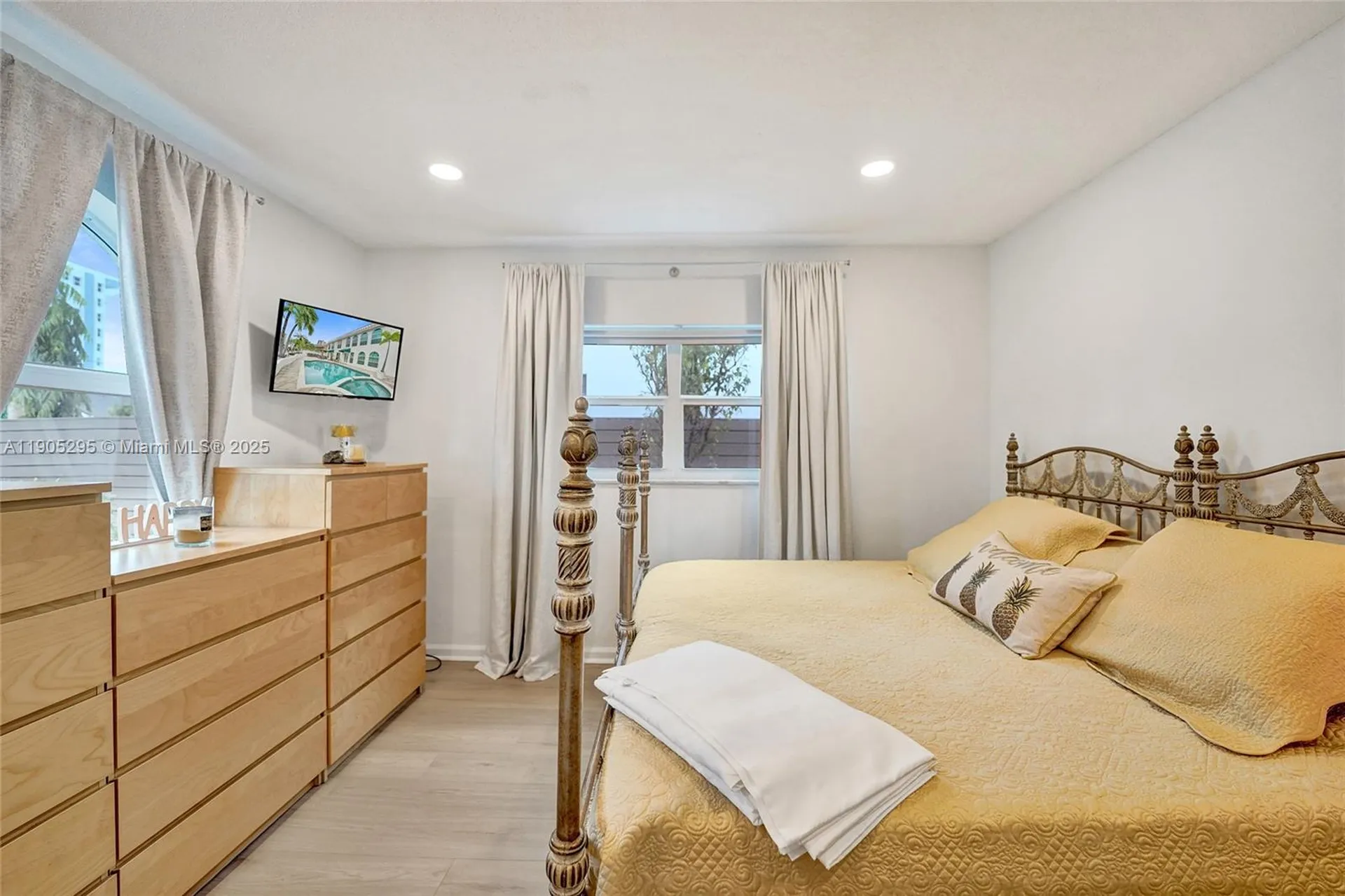 2889 NE 35th Street Fort Lauderdale FL 33306