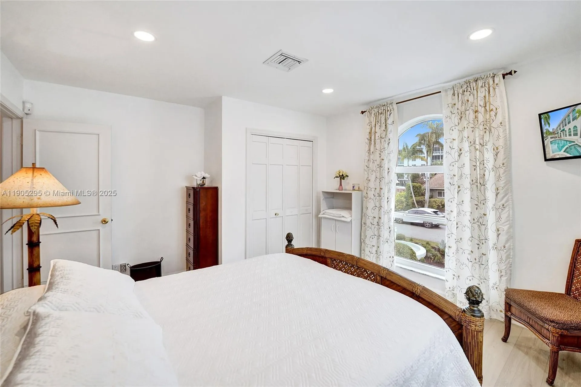 2889 NE 35th Street Fort Lauderdale FL 33306