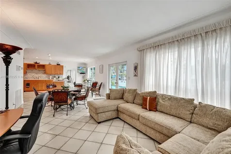 2889 NE 35th Street Fort Lauderdale FL 33306