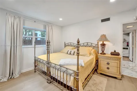 2889 NE 35th Street Fort Lauderdale FL 33306