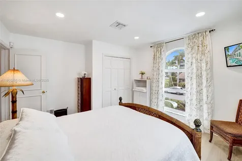 2889 NE 35th Street Fort Lauderdale FL 33306