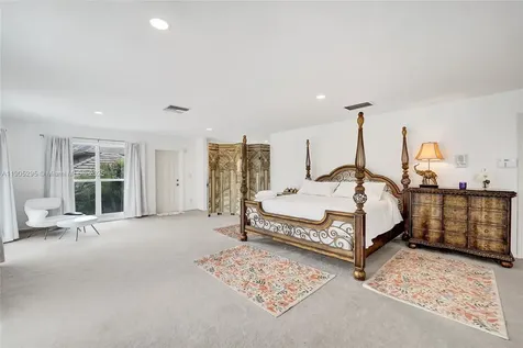 2889 NE 35th Street Fort Lauderdale FL 33306