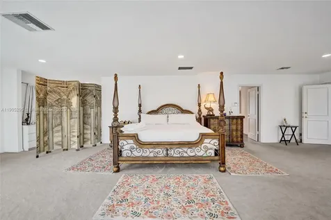 2889 NE 35th Street Fort Lauderdale FL 33306