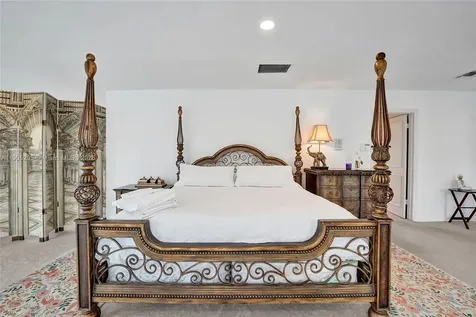 2889 NE 35th Street Fort Lauderdale FL 33306
