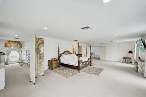 2889 NE 35th Street Fort Lauderdale FL 33306