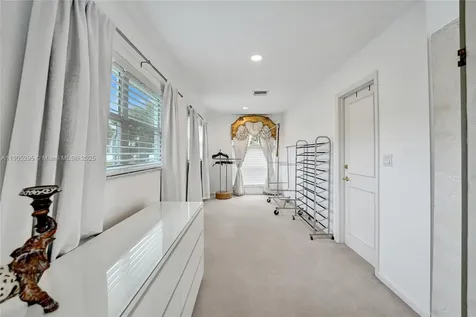 2889 NE 35th Street Fort Lauderdale FL 33306