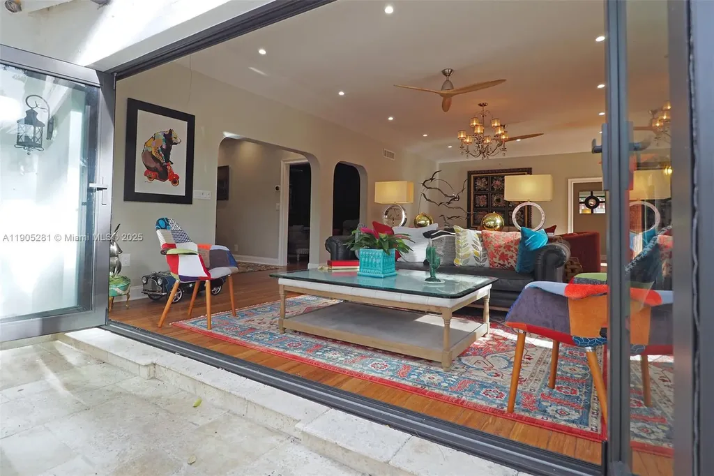 11 Sylvan Lane Fort Lauderdale FL 33316