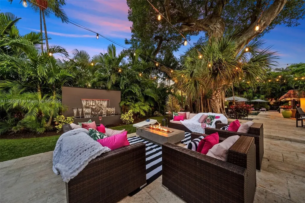 11 Sylvan Lane Fort Lauderdale FL 33316