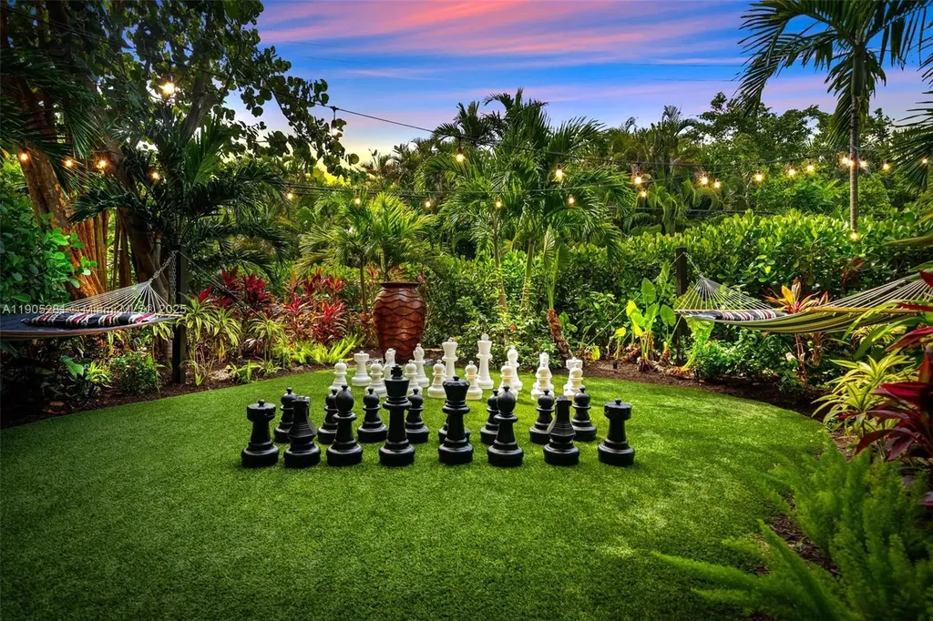 11 Sylvan Lane Fort Lauderdale FL 33316