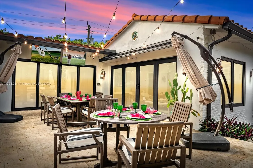 11 Sylvan Lane Fort Lauderdale FL 33316