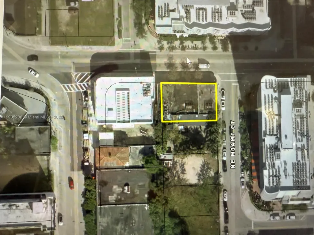 30 NE 14 Street Miami FL 33132