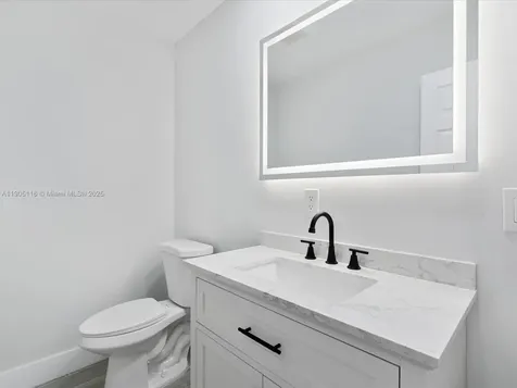 4421 NW 73rd Avenue Lauderhill FL 33319