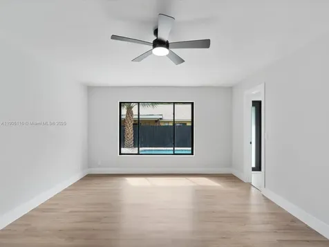 4421 NW 73rd Avenue Lauderhill FL 33319