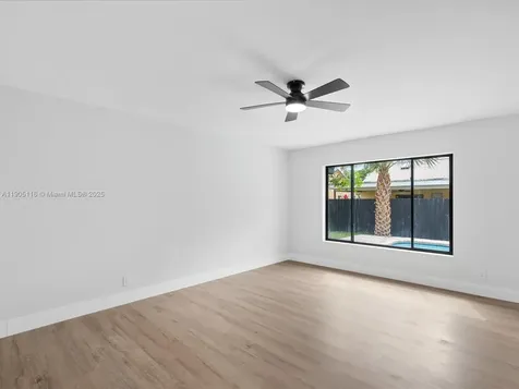 4421 NW 73rd Avenue Lauderhill FL 33319