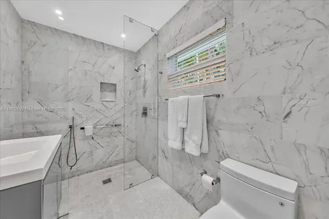 3821 Braganza Avenue Miami FL 33133