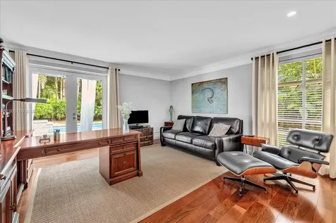 3821 Braganza Avenue Miami FL 33133